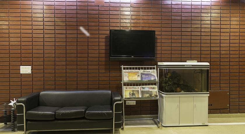 Treebo Palm Tree Palam Vihar Hotel Gurgaon Exterior foto