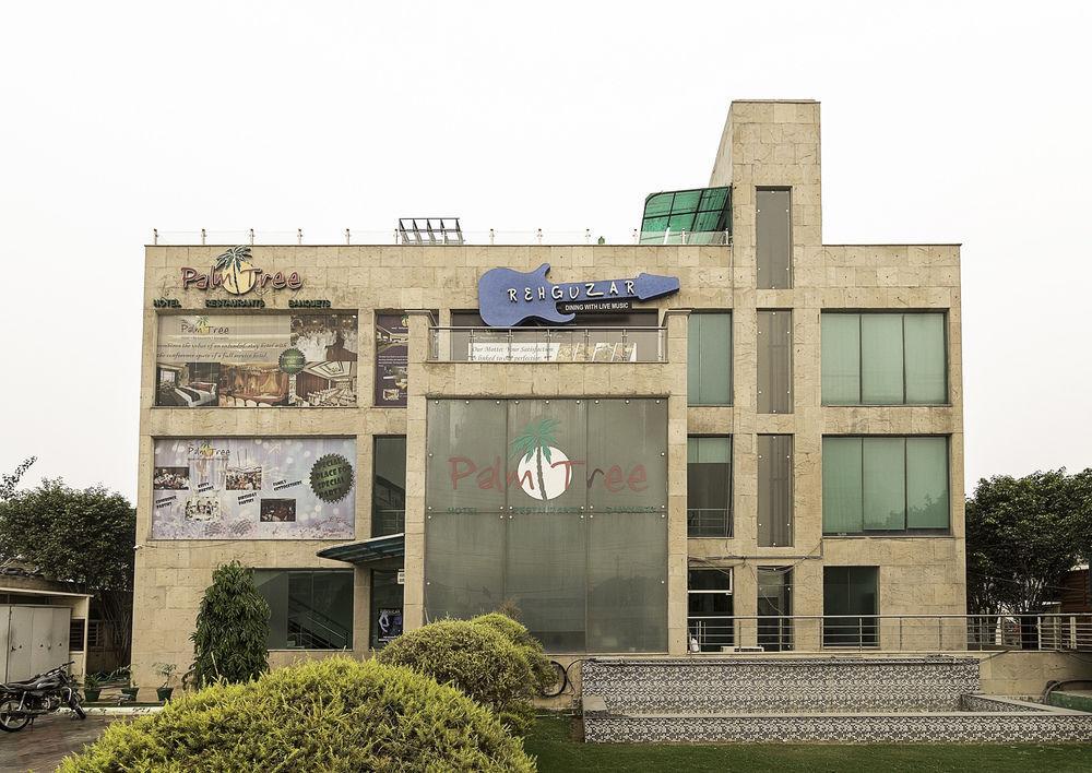 Treebo Palm Tree Palam Vihar Hotel Gurgaon Exterior foto