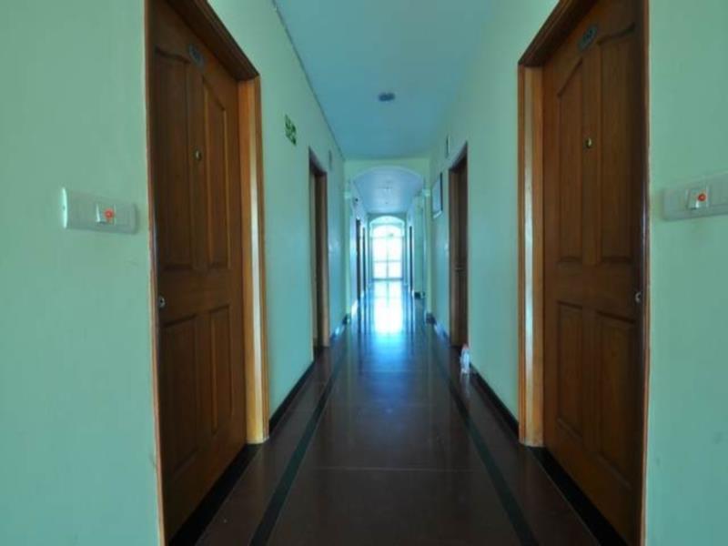 Treebo Palm Tree Palam Vihar Hotel Gurgaon Exterior foto